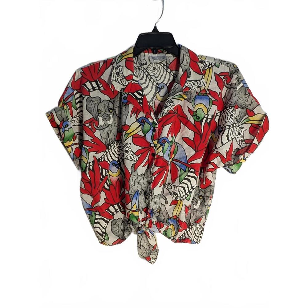 1980s Vintage California Connection Inc. Wild Animals Birds Jungle Shirt Medium?